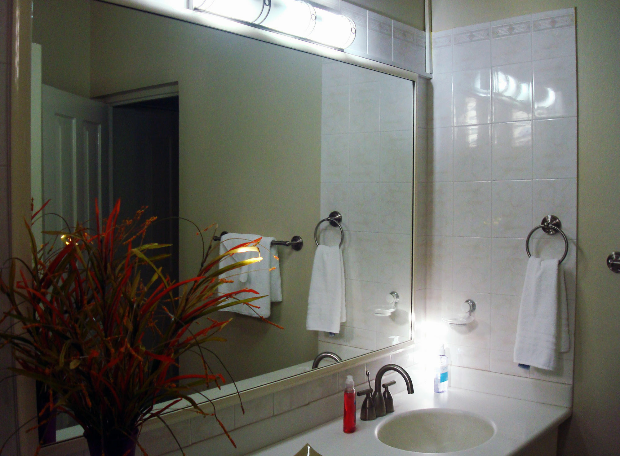 Chester Avenue Guest House Кингстън Екстериор снимка