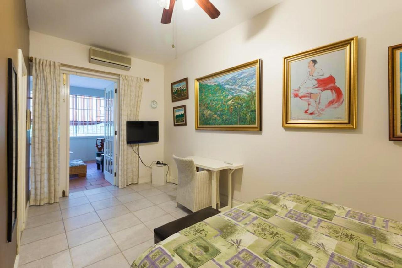 Chester Avenue Guest House Кингстън Екстериор снимка